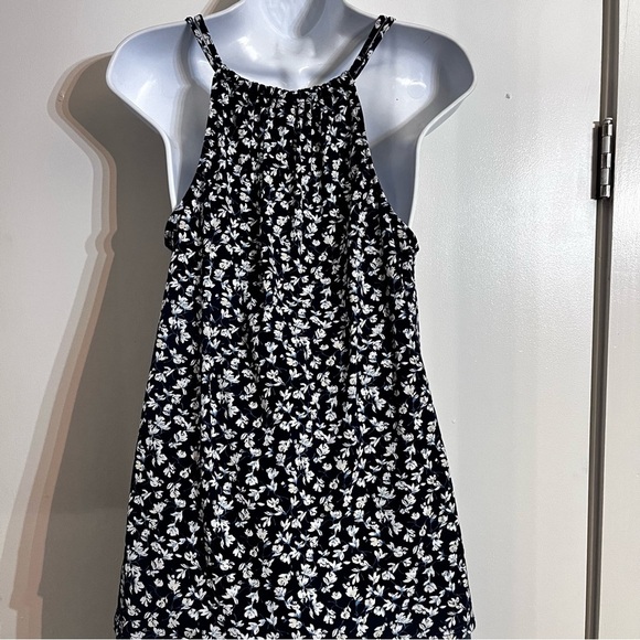 Kaileigh Knit Women’s Tank size Medium Stitch Fix - Picture 4 of 7